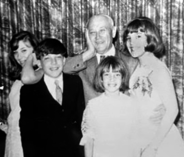 Arthur and his grandchildren at Paula's Bat Mitzvah